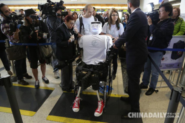 2014年十大科學事件：“菲萊”登陸彗星、站立能抗衰老