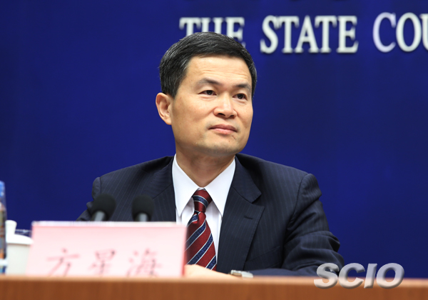 證監(jiān)會(huì)副主席方星海:是否納入MSCI指數(shù)不影響A股開放的節(jié)奏