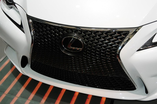 不吐不快 2013上海車展受爭議的熱點車型