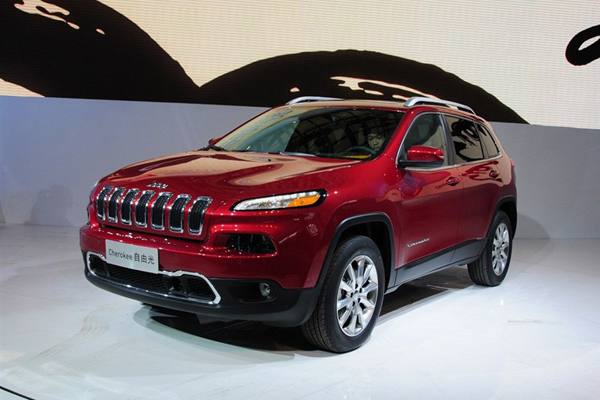 不吐不快 2013上海車(chē)展受爭(zhēng)議的熱點(diǎn)車(chē)型