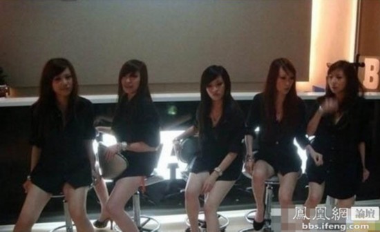 英國(guó)記者冒死偷拍“色情之都”東莞的地下妓院