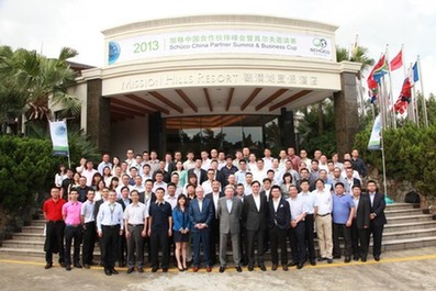 2013旭格中國合作伙伴峰會暨高爾夫邀請賽成功落幕<BR>——用技術融入綠色發展，用品質搭建商業平臺