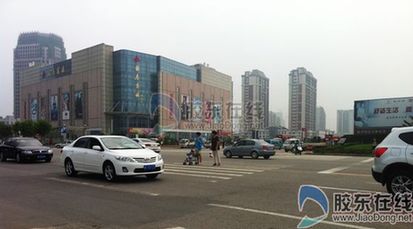 不“禮讓斑馬線”罰款50扣3分 煙臺開出首張罰單