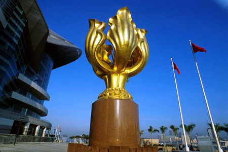 內地土豪扎堆赴港買保險