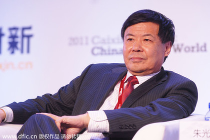 朱光耀：中國將避免過度刺激經濟