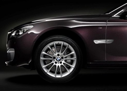 寶馬7系馬年限量版官圖發布