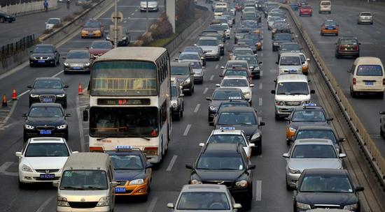 嚴管進京證令車市“雪上加霜”？