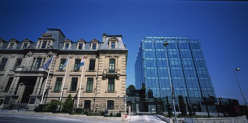 歐洲人民幣離岸交易中心爭奪戰(zhàn)升溫