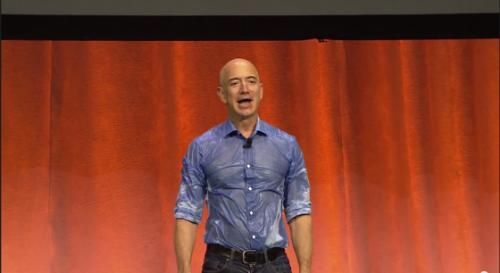 冰桶接力：美國名流的點名游戲