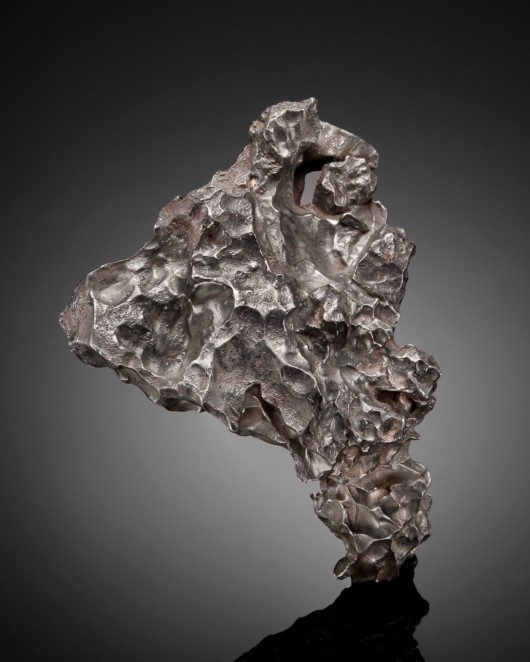 富豪拍賣會“新寵”：太空隕石