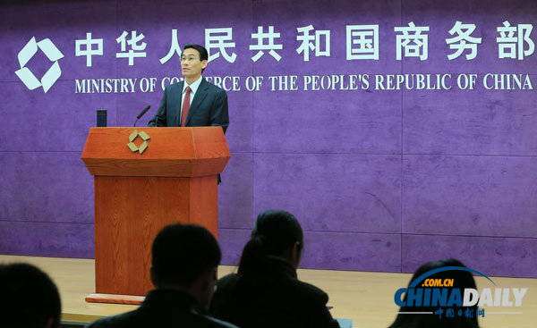 美媒：前十月中國對外投資接近外商直接投資