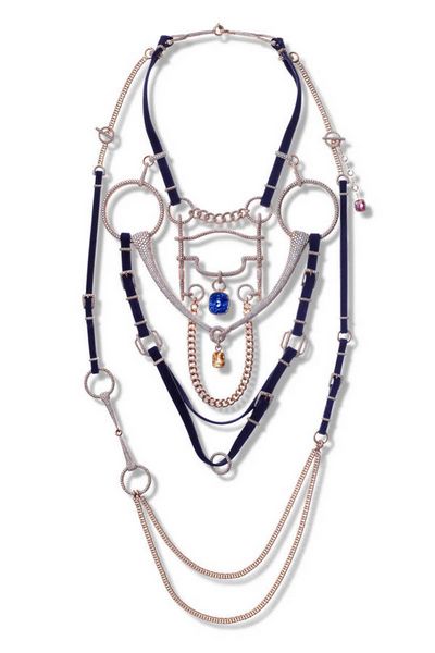 年終奢侈一把：盤點(diǎn)15件本季最華麗的珠寶