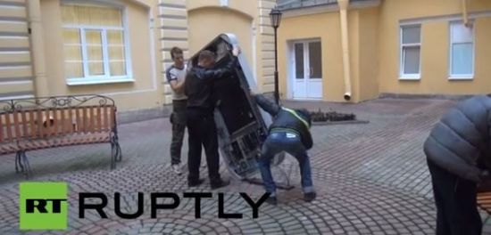 美報：盧布大貶值 蘋果手機(jī)暫停俄羅斯網(wǎng)上銷售