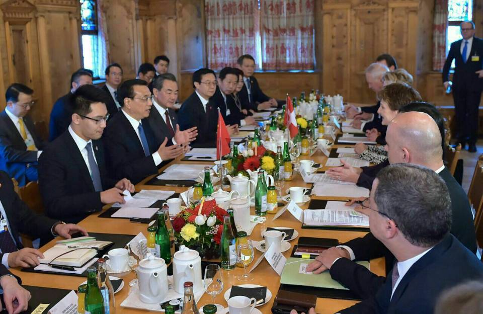 李克強：中方歡迎瑞士參與人民幣國際化進程