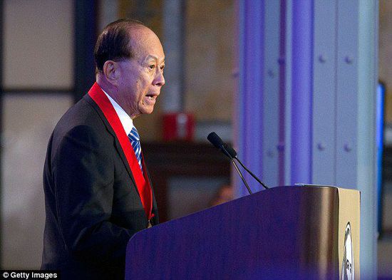 英媒:李嘉誠欲收購英國第二大的電信運營商O2