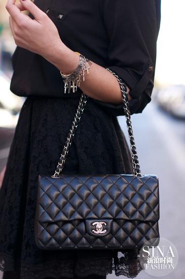 香奈兒稱下月在華將降價