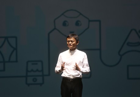 阿里戰(zhàn)略投資機器人產(chǎn)業(yè)  “Pepper情感機器人”啟動量產(chǎn)