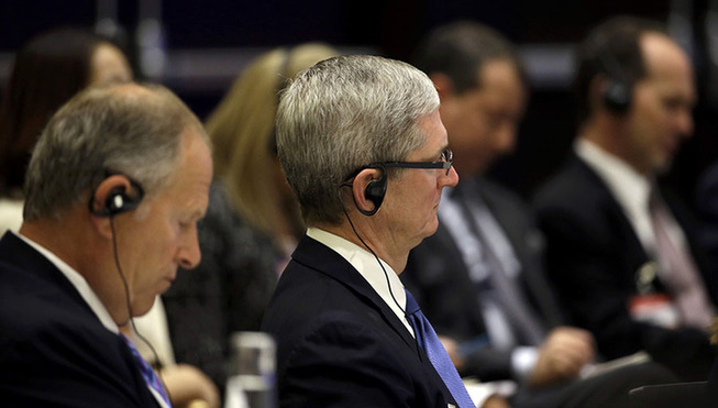 中美企業(yè)圓桌會：商界大佬“表情集”