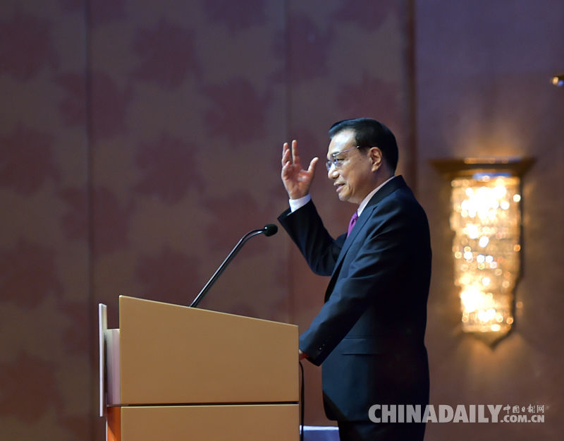 李克強(qiáng)：希望中馬共同烹制出色香味俱佳的務(wù)實(shí)合作“大餐”