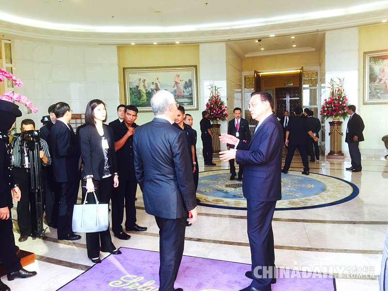 會(huì)談之后的李克強(qiáng)與納吉布（高清組圖）