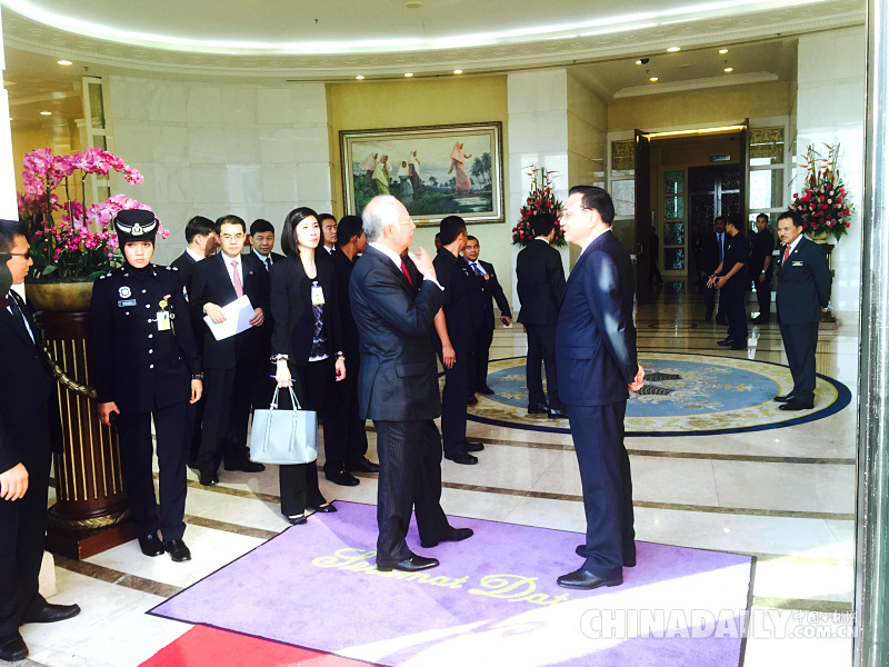 會談之后的李克強(qiáng)與納吉布（高清組圖）