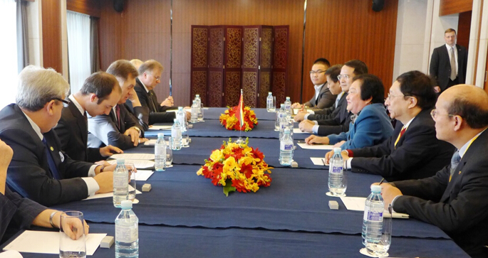 藍迪國際智庫代表團出席立陶宛-中國商務論壇