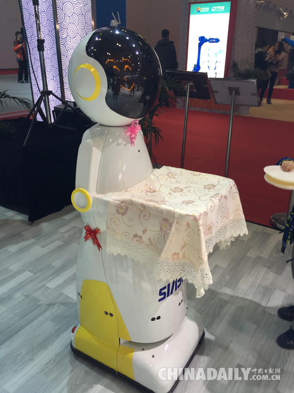 2015世界機(jī)器人大會(huì)參展機(jī)器人精彩圖集