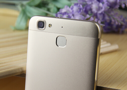 暢享5S金屬指紋加持 華為千元機再添虎將