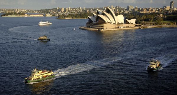 澳大利亞將簡化中國人簽證手續 可在線申請并用中文