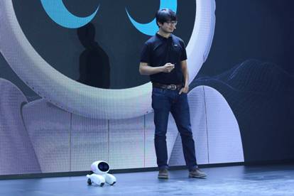 A輪獲1億美元融資 ROOBO發布人工智能機器人系統