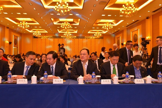 聯手兩岸四地 拓展國際市場 ——2016兩岸四地(廈門)會展合作高峰論壇暨廈門國際會展周盛大開啟