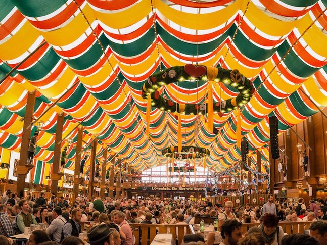 PwC預(yù)測(cè)2030年全球32大經(jīng)濟(jì)體排名：中國(guó)居首位