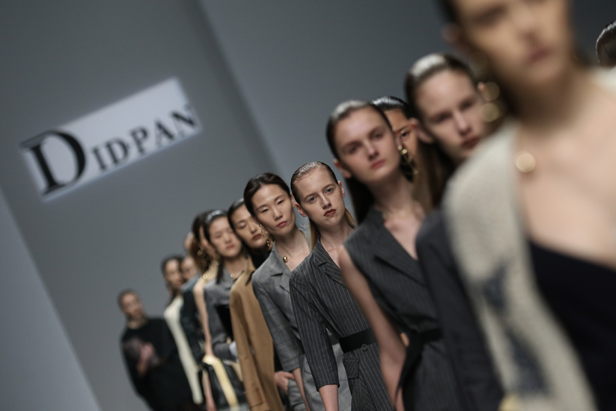 有細節才更高級 IDPAN亮相深圳時裝周