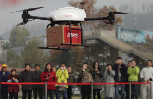 快遞分揀機(jī)器人視頻走紅 物流行業(yè)還有哪些高科技？