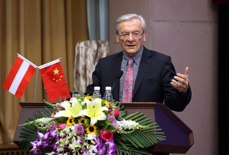 奧地利前總理:中歐加強合作將對全球政治經濟格局產生深遠影響