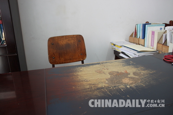 【中國夢·大國工匠】從院士到工匠,“工人師傅”劉先林的多面科研路