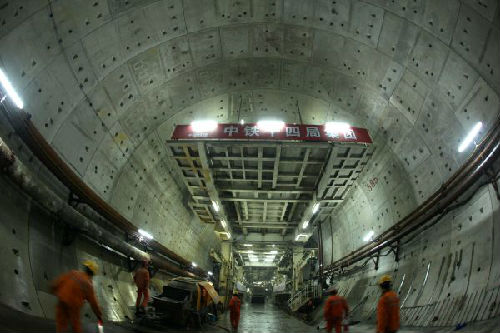 中鐵建：在非洲46國鋪設過萬公里鐵路與城軌