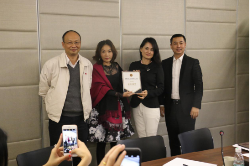 SFCA公益講堂，齊聚探時(shí)尚產(chǎn)業(yè)與互聯(lián)網(wǎng)融合之路