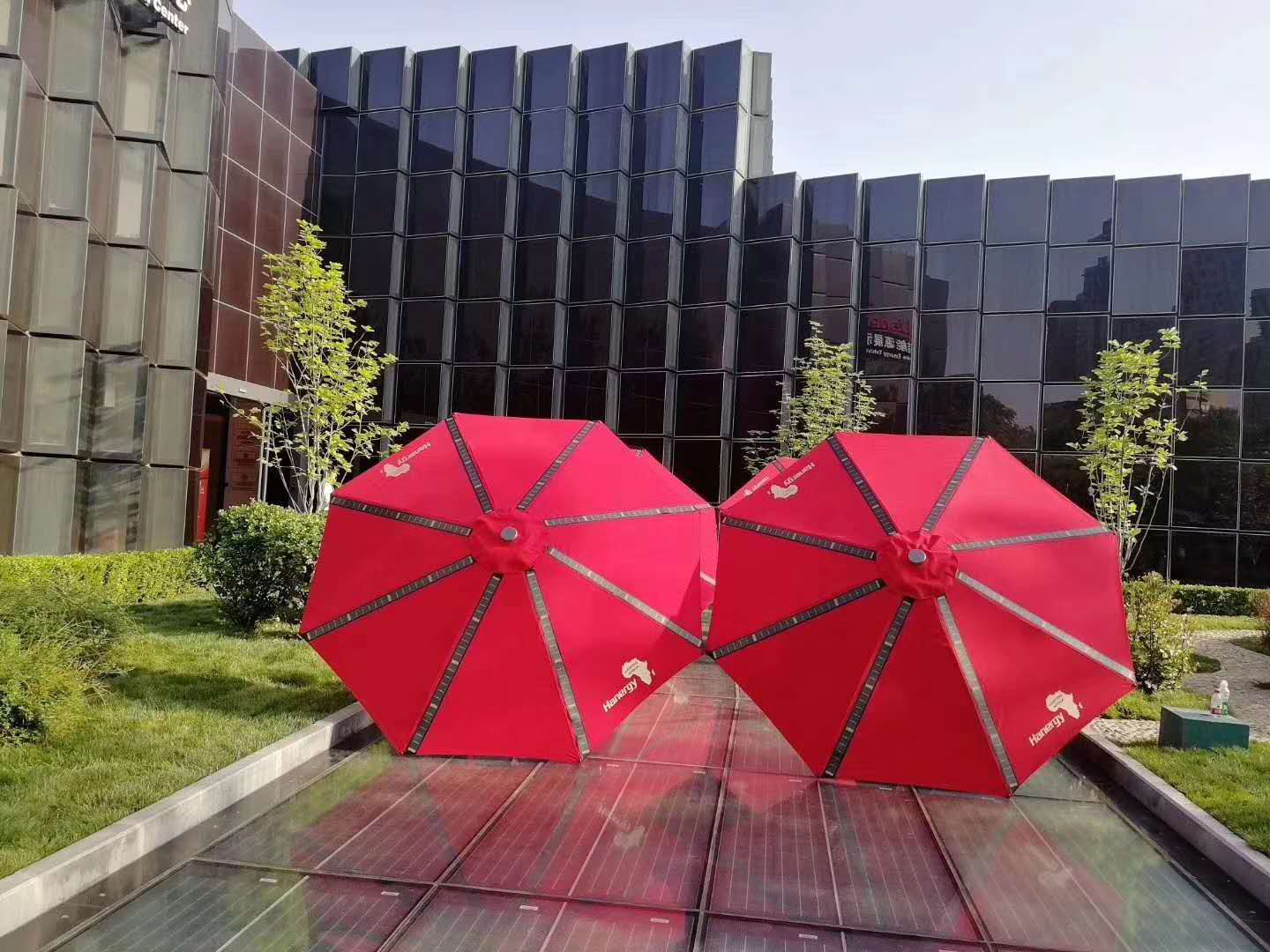 “點亮非洲”漢能漢傘公益項目啟動